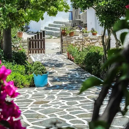 Nyaraló Klironomos